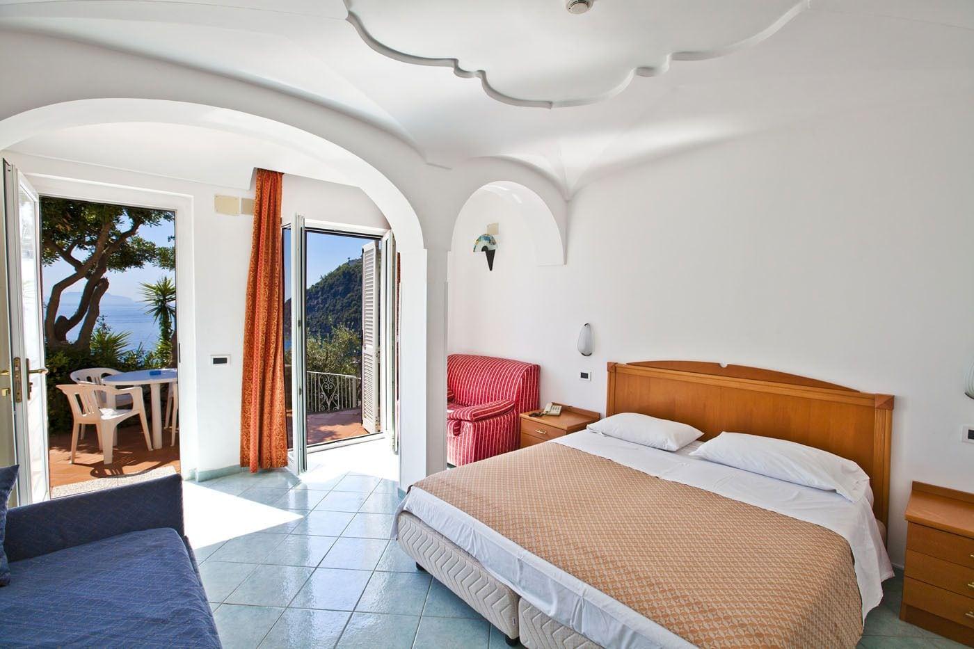 Hotel Don Felipe Isquia Exterior foto